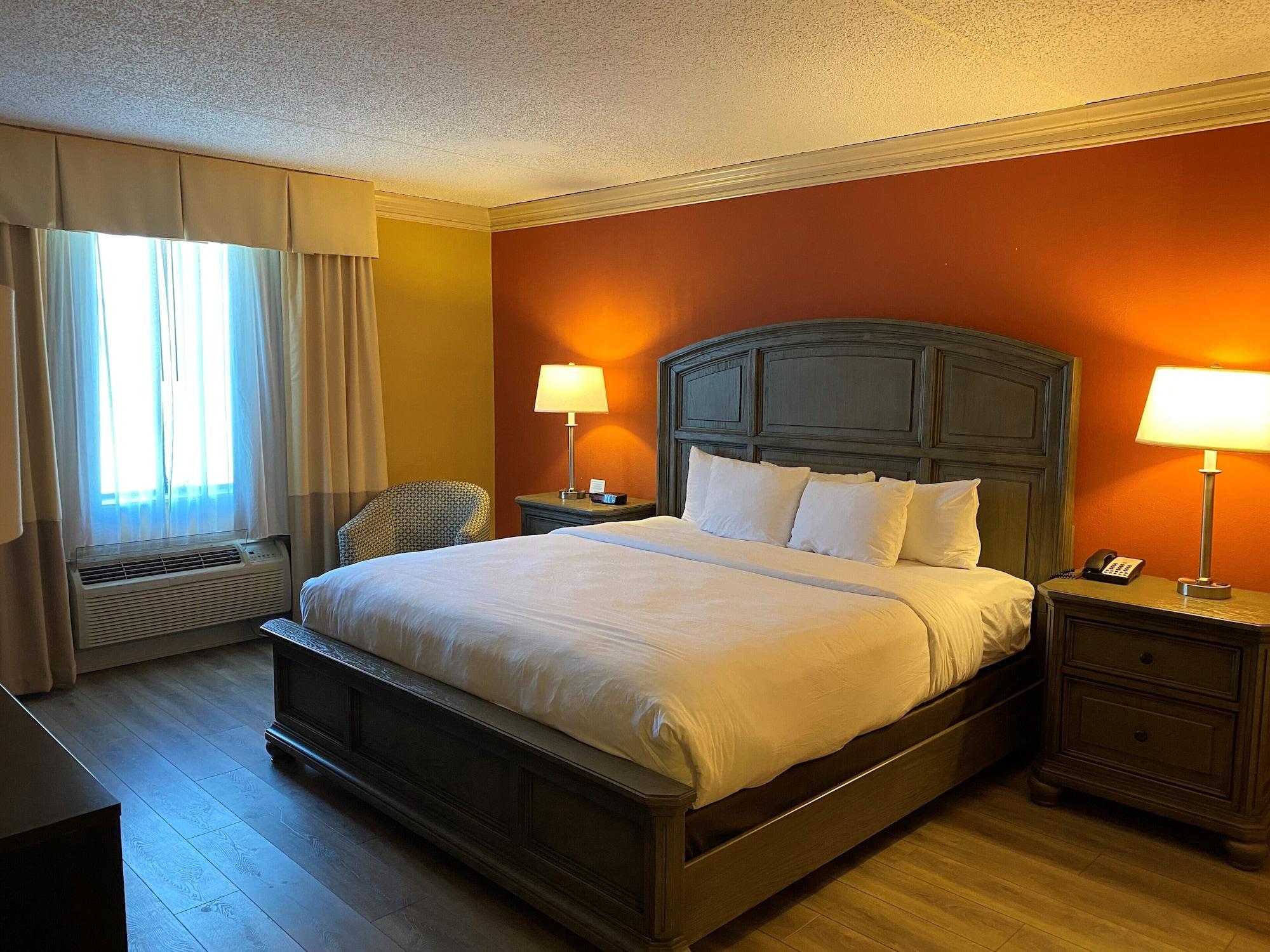 Clarion Hotel & Conference Center Toms River Eksteriør bilde